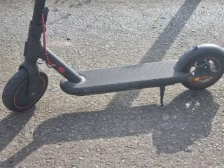 Patinete Eléctrico Negro