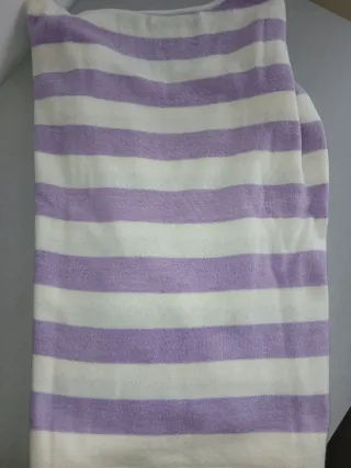 Jersey ONLY rayas lila y blanco Talla S