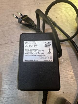 Consola Super Nintendo + 2 mandos y juegos