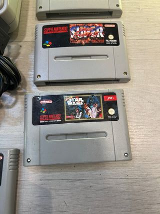 Consola Super Nintendo + 2 mandos y juegos