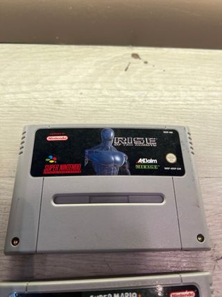 Consola Super Nintendo + 2 mandos y juegos