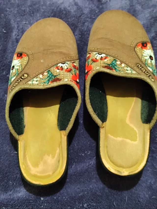 Zapatillas Inblu Marrones Flores