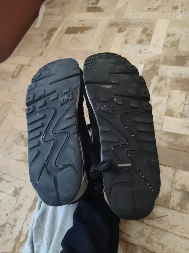 Nike Air Max 90 Negro/Gris