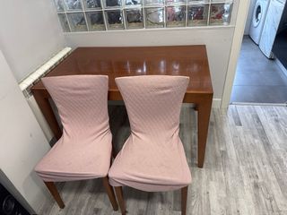 Mesa extensible de madera