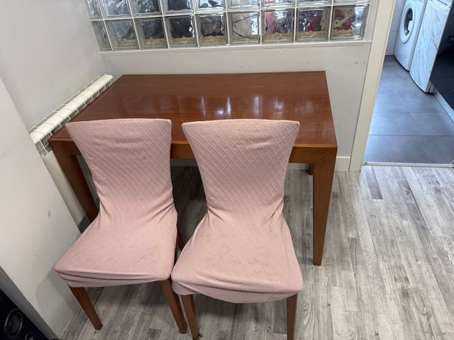 Mesa extensible de madera