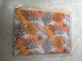 Neceser estampado tropical