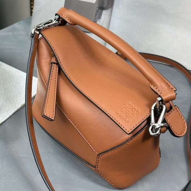 Bolso Loewe Marrón Piel