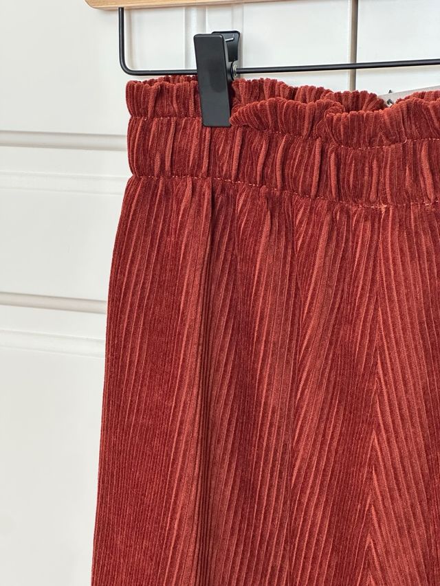 Pantalón corto pana marrón talla M