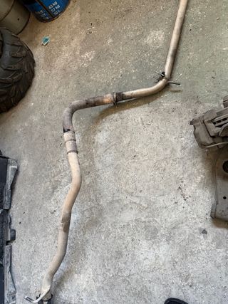 Escape VW Polo Doble Salida