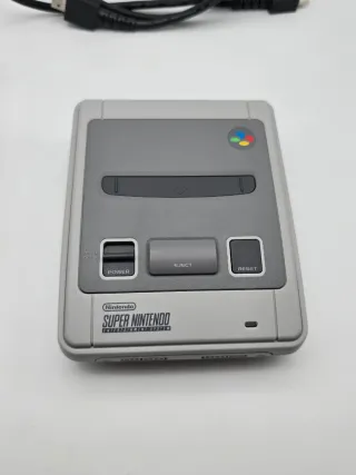 Super Nintendo Classic Mini Console Originale
