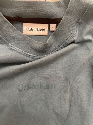 camisetas de varias marcas, Calvin Klein ,Raw, ...