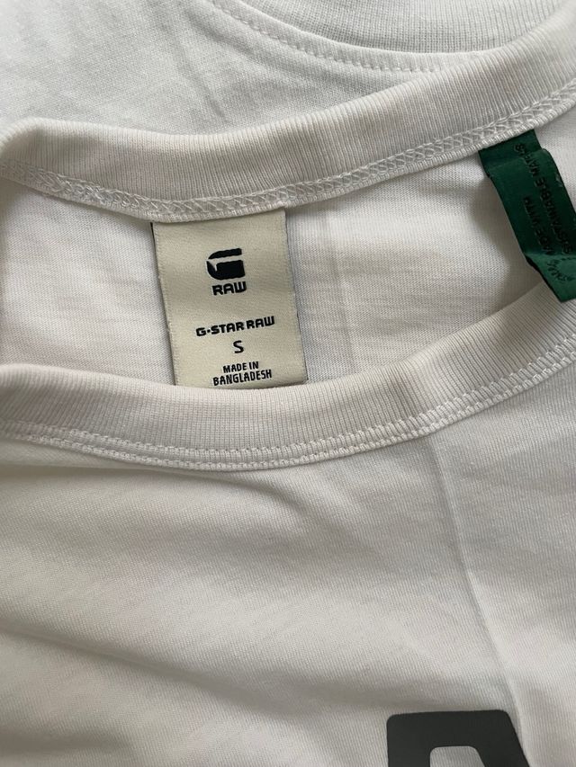 camisetas de varias marcas, Calvin Klein ,Raw, ...