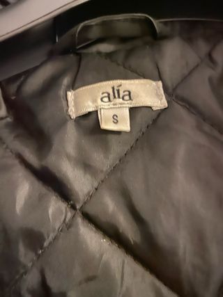 Chaqueta premamá negra