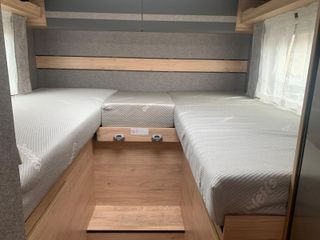 Autocaravana Dethleffs T6815 Ford