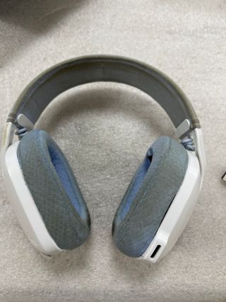 Logitech G435 LIGHTSPEED Wireless Gaming Headst 03