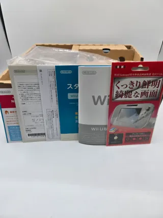 Nintendo Wii U Premium Set 32GB Giapponese