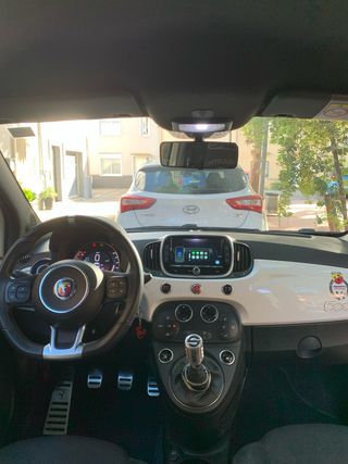Abarth 595 2016