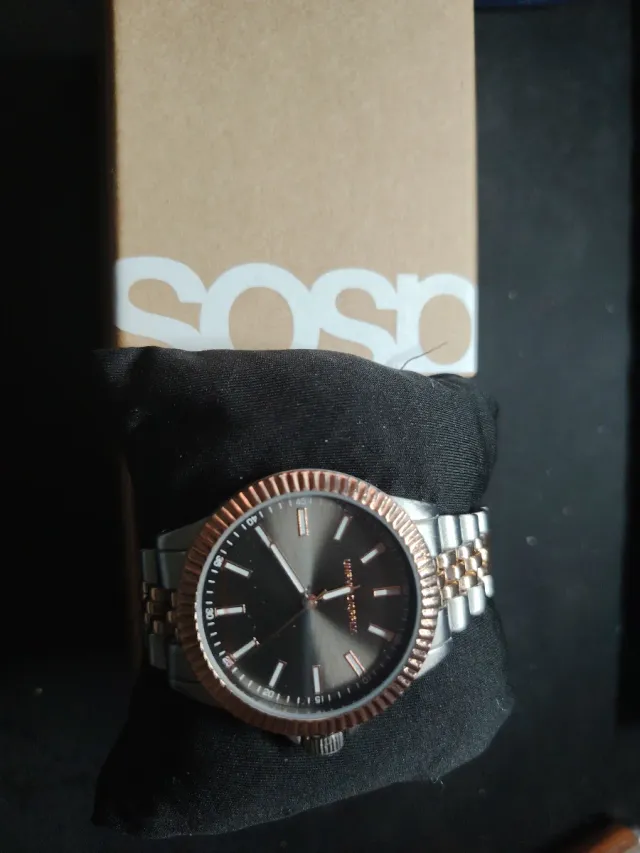 Reloj ASOS Caballero Elegante Oro y Plata