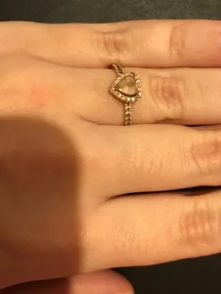 Anillo Pandora Corazón Rosa y dorado