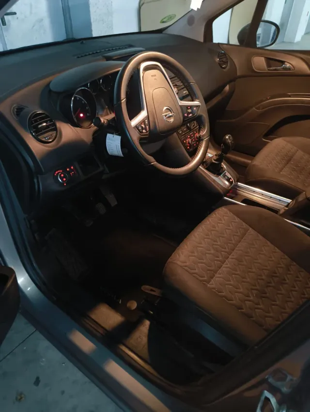 Opel Meriva 2013