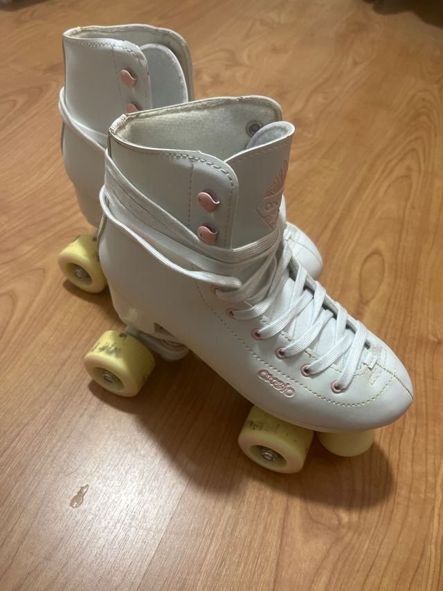 Patines Oxelo Talla 37 Blancos y Protecciones