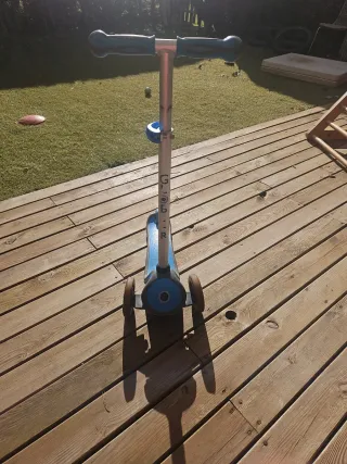 Patinete Globber 3 ruedas azul