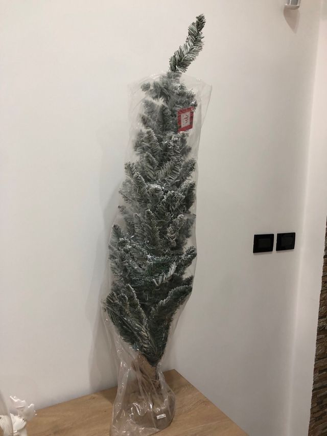 Albero di Natale bellissimo innevato da 120 cm