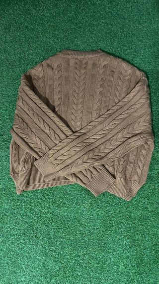 Jersey marrón trenzado