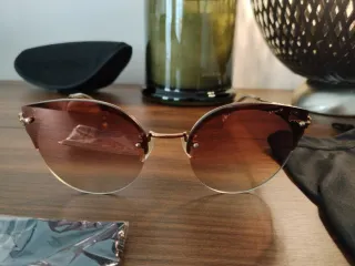 Gafas de sol Tous doradas y rosas