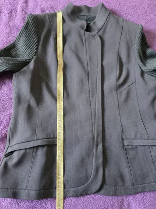 Chaqueta gris elegante