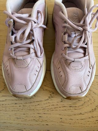 Nike M2K Tekno Plum Chalk Mujer Rosa