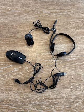 Kit Teletrabajo: Webcam, Auriculares y Ratón