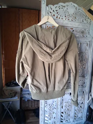 Cazadora ONLY verde militar T/S