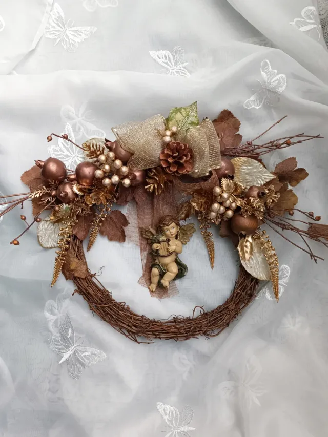 Ghirlanda con Angelo  Fatta a mano.