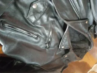 Cazadora Perfecto Negra Piel