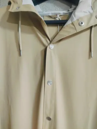 Chubasquero Rains Beige