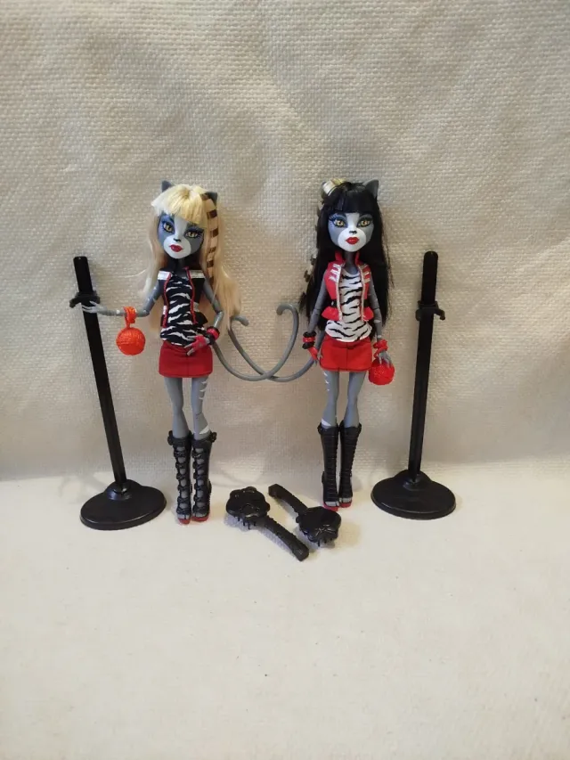 Meowlody y Purrsephone Monster High