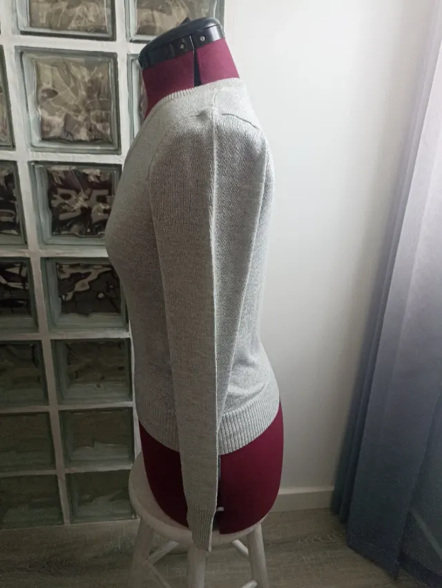 Jersey brillante mujer gris