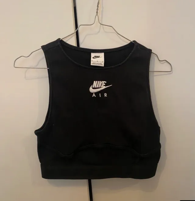 Top Nike Air Negro Talla M