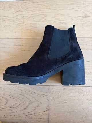 Botines de tacón negros