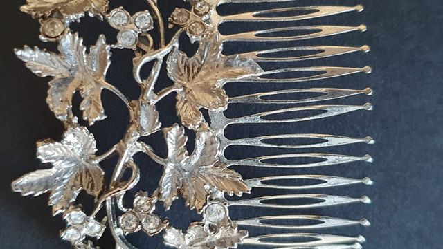 2 Peinetas Plateadas 10cm