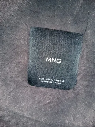 Chaqueta efecto piel Mango Talla L