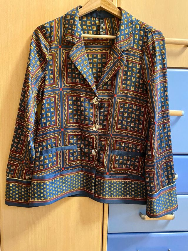 Blusa Zara Seda Estampada