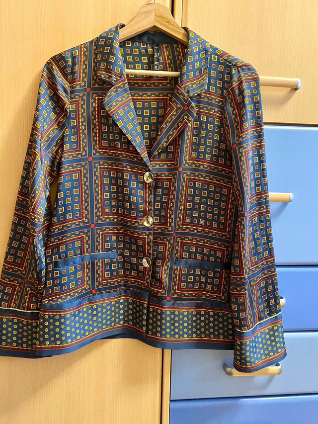 Blusa Zara Seda Estampada