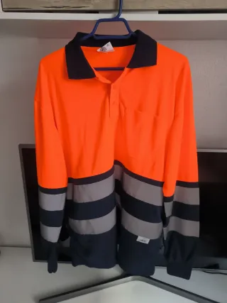 Camiseta de trabajo.