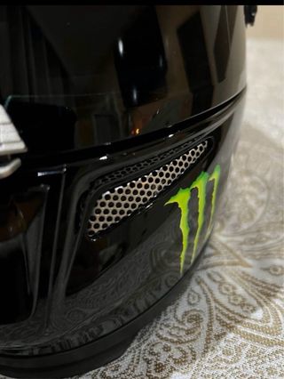 Casco Moto HJC RPHA 10 Plus Monster firmato da lui
