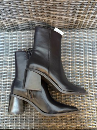 Zara botín tacón ancho viral TikTok