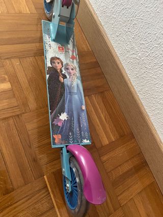 Patinete infantil Elsa y Ana Frozen