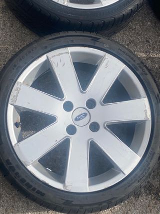 Llantas Ford Focus 17 MP3 Fiesta