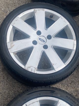 Llantas Ford Focus 17 MP3 Fiesta